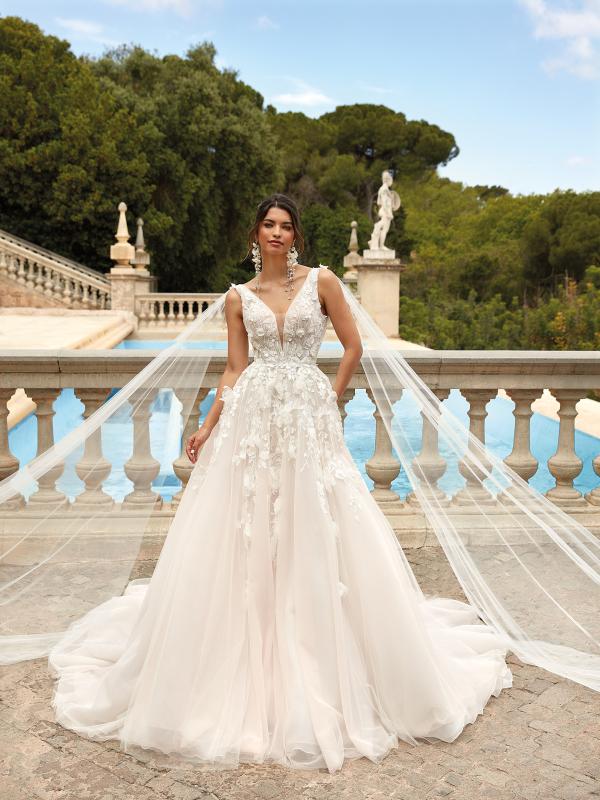 Wedding dress Ella [2520], Princess 2025 Collection 