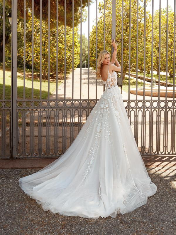 Wedding dress Livia [2534], Romantic 2025 Collection 