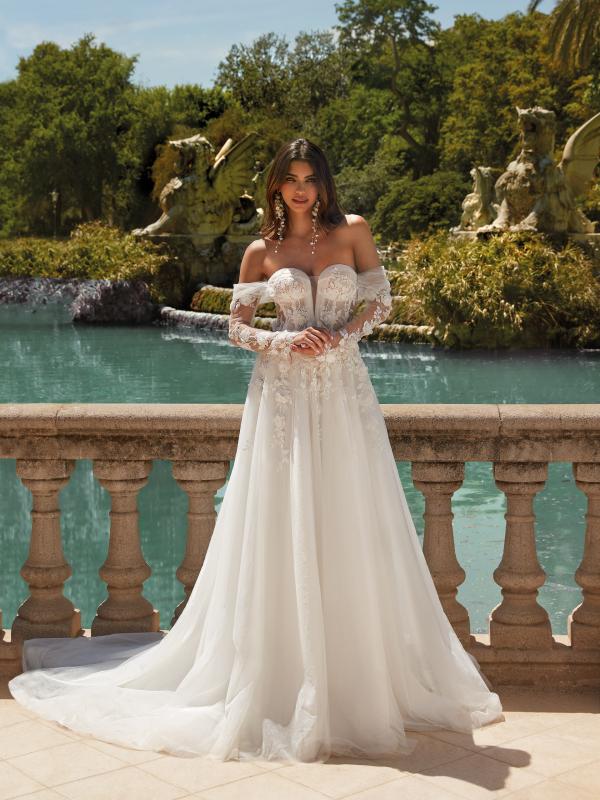 Wedding dress Emanuela [2547], Romantic 2025 Collection 