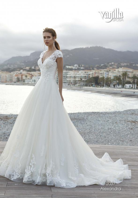 Wedding Dress Model 2037